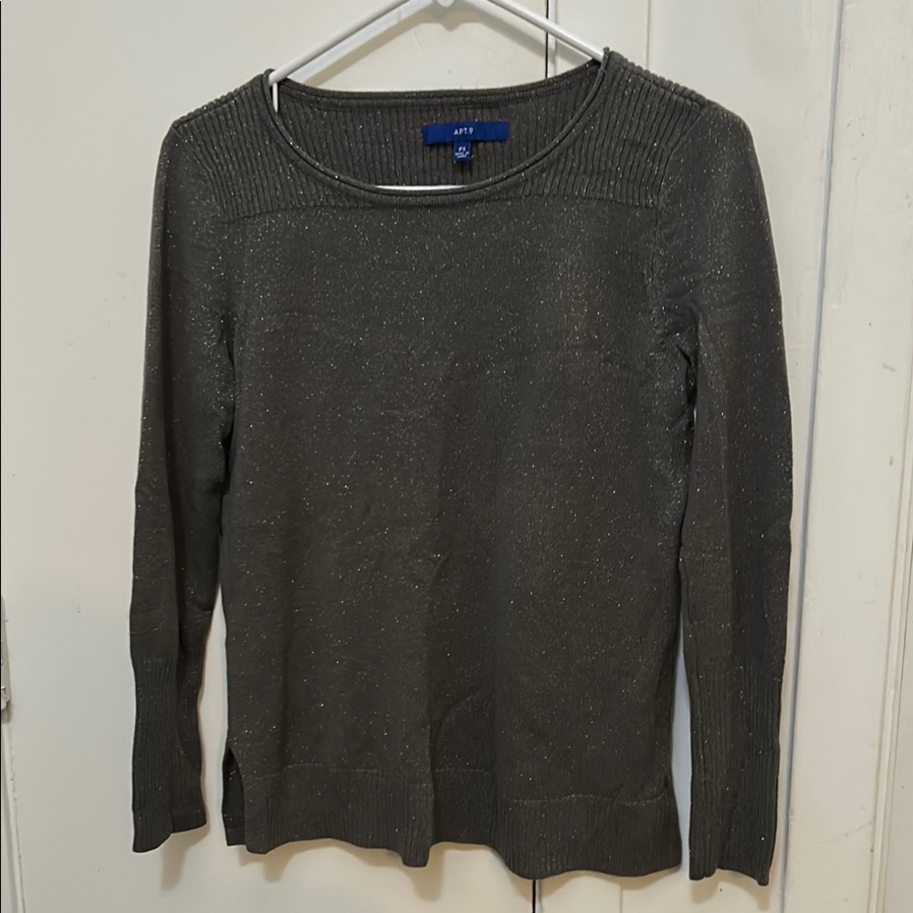 Gray Sweater with silver sparkles Apt 9 sz PS